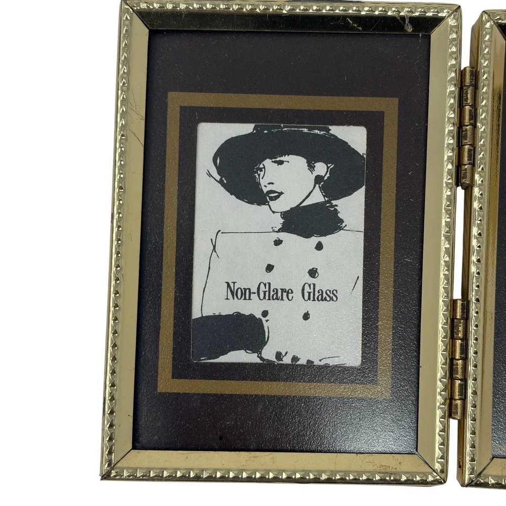 Vintage 1988 Gold Tone Triple Folding Photo Frame Mini Hinged Desk Picture Frame